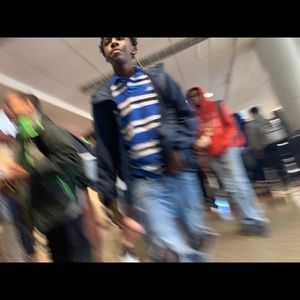 Meet your Posher, Lloyd